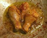 Foto langkah ke 5 dari resep Ayam goreng rica-rica pedas.