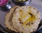 A picture of step 11 of Makki ki Roti with Palak Paneer.