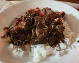 Foto del paso 4 de la receta: Hígado de vaca encebollado acompañado con arroz blanco