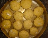 A picture of step 3 of Rice Tikki.