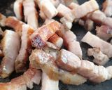 Une image de l'étape 4 de Petits pois carottes aux lardons.