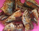 Foto langkah ke 1 dari resep Sarden ikan layang.