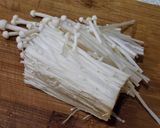 泡菜金針菇豬肉捲的食譜步驟2照片