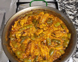 Foto del paso 6 de la receta: Paella de alitas y verduras