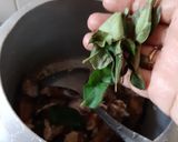 A picture of step 1 of Leg soup.
