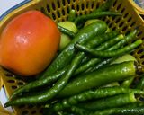 Foto langkah ke 1 dari resep Tongkol Tumis Cabe Hijau.