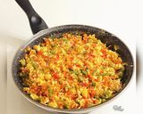 Une image de l'étape 4 de Brouillade aux petits légumes.