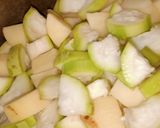 आलू लौकी की टमाटर वाली सब्जी (Aloo lauki ki tamatar wali sabzi recipe in hindi) रेसिपी चरण 1 फोटो