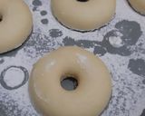 Foto langkah ke 5 dari resep Donat Empuk no kentang.