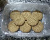 Foto del paso 5 de la receta: Turrón de galletas maría con crema de dulce de leche y chocolate