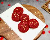 रेड वेलवेट कुकिज (red velvet cookies recipe in marathi) रेसिपी स्टेप 6 फोटो