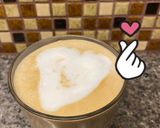 Foto langkah ke 6 dari resep Latte ‘I lap yu to the bone’ 🦴.