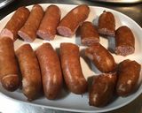 Une image de l'étape 9 de Boites chaudes à l'ail et au vin blanc (pommes grenailles, saucisses de morteau et diots du Jura).