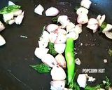பாரம்பரிய செட்டிநாடு முட்டை பணியார குழம்பு ரெசிபி ஸ்டேப் 3 புகைப்படம்