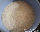A picture of step 1 of Kaju Matta Rice.