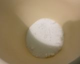 Une image de l'étape 1 de Gâteau fondant mascarpone myrtilles.