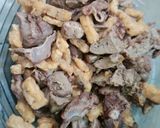 Foto langkah ke 1 dari resep Ati Ampela Orek Pedas Manis.