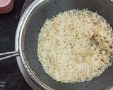 A picture of step 2 of Haryali Fusion Pulao.