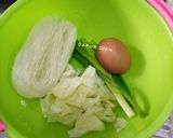 Foto langkah ke 1 dari resep Soun Kuah Bening.