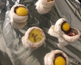 Foto del paso 3 de la receta: Champiñones rellenos de huevo de codorniz y jamón