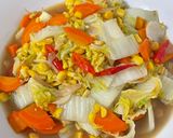 Foto langkah ke 4 dari resep Tumis sawi putih wortel jagung.