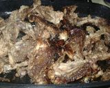 A picture of step 2 of Hot sauce marinated chicken.