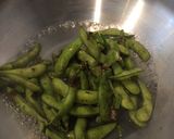 Foto langkah ke 1 dari resep Kacang endamame rebus.