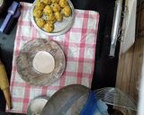 A picture of step 6 of Aloo Paratha.