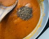 A picture of step 3 of Enchiladas sauce.