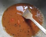 A picture of step 4 of Parshe Fish curry.