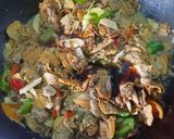 Foto langkah ke 3 dari resep 408. Tumis Kijing (Kerang Ijo) Tahu.