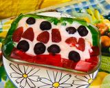 A picture of step 4 of Stawbery and berry Trifle.