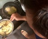 Hình bước làm 3 của món Bánh tôm chiên 🍤🍤🍤