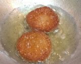 A picture of step 3 of Shahi strawberry Delight.