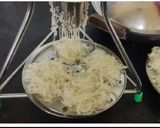 A picture of step 3 of Rava Idiyappam & Paya.