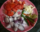 A picture of step 1 of হায়দ্রাবাদী খাট্টা ভিন্ডি রসম্.