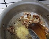 A picture of step 5 of Mutton Pulao.