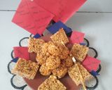 A picture of step 7 of Nutritious Chikki And Laddu.