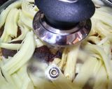 A picture of step 2 of Choriqueso Burritos!!.