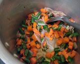 सोयाबीन वेज बिरयानी (Soyabean veg biryani recipe in Hindi) रेसिपी चरण 2 फोटो