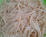 Foto langkah ke 1 dari resep 044. Spaghetti Kuah / Rebus.