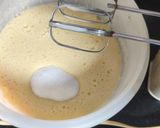 Foto del paso 1 de la receta: Bizcochuelo con frutas deshidratadas sin manteca