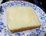 Foto del paso 1 de la receta: Sándwich mixto con mantequilla hecho en sartén!!😋🍴