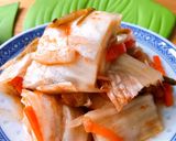 Hình bước làm 2 của món Thịt Rang Cháy Cạnh Cuốn Kim Chi