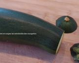 Une image de l'étape 1 de Roulė de courgettes au saumon et fromage.