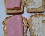 Foto del paso 3 de la receta: Sandwichs tostados con pan de semillas
