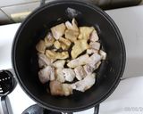 Foto del paso 1 de la receta: Estofadito de tarucha