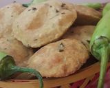 મરચાં પૂરી (Marcha Poori Recipe In Gujarati) રેસીપી સ્ટેપ12ફોટો