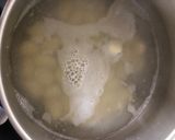 Foto del paso 6 de la receta: Ñoquis con pulpo, gulas y huevos de codorniz