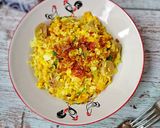 Foto langkah ke 3 dari resep Nasi Goreng Kunyit.